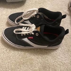 Levi’s black sneakers